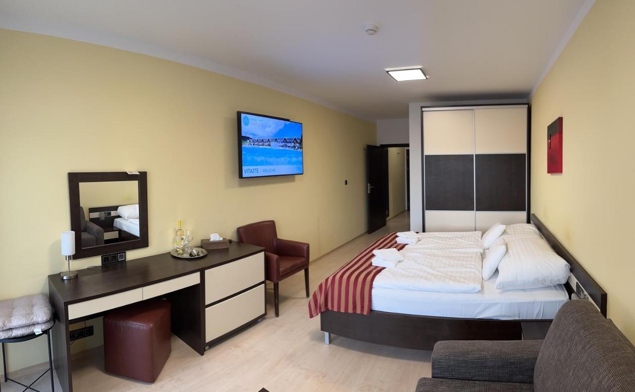 Apartman Besenova 289 Buitenkant foto