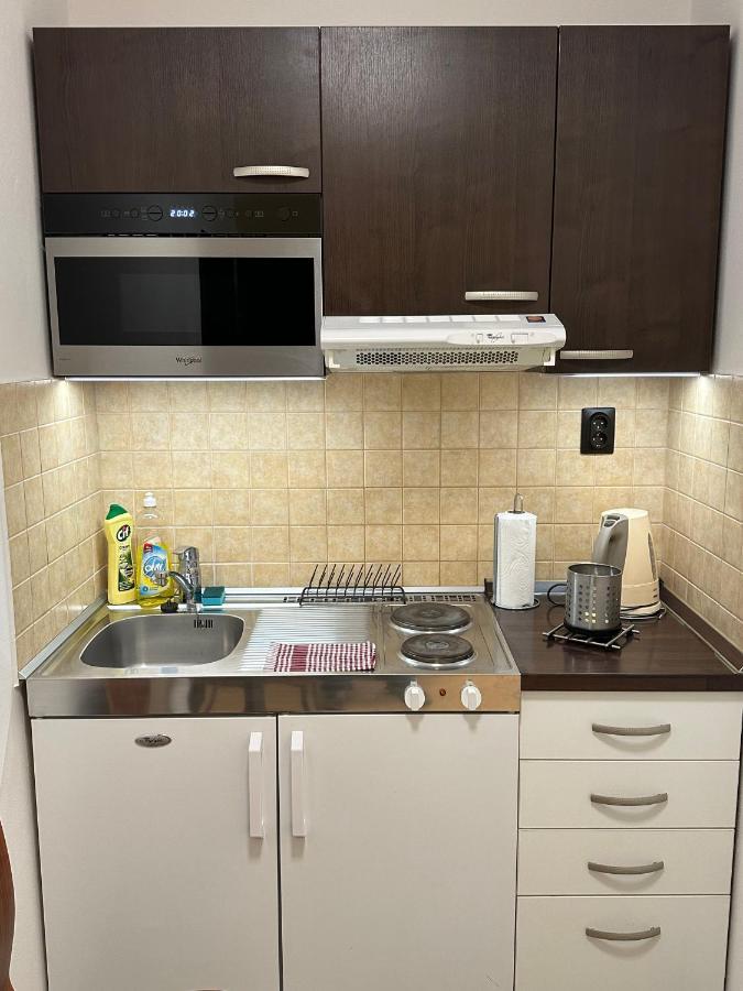 Apartman Besenova 289 Buitenkant foto